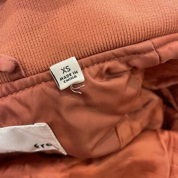 WILFRED FREE Aritzia Crop Aviator Bomber Jacket in Cognac XS Puff Fall Jacket - Picture 6 of 14